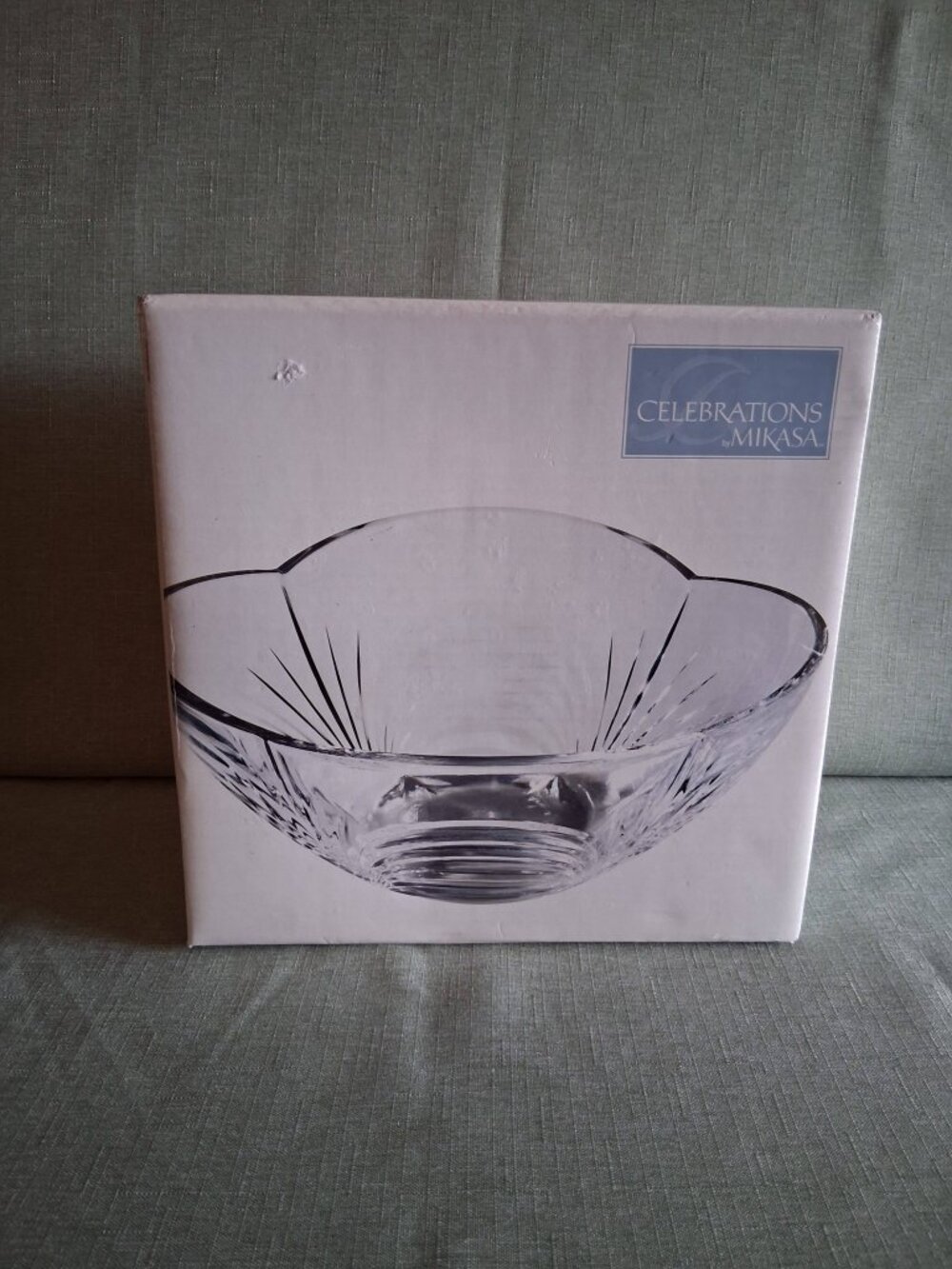 Celebrations by Mikasa - Emerald Brilliance Collection  9-1/2” Crystal Bowl